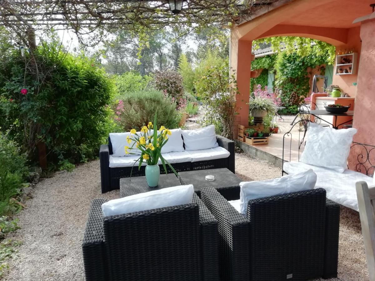 Chambre D'Hote Le Mas Des Romarins Les Arcs-sur-Argens Eksteriør billede
